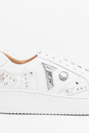 Sneakers Cloud Base White Studs Brand Catalog 1